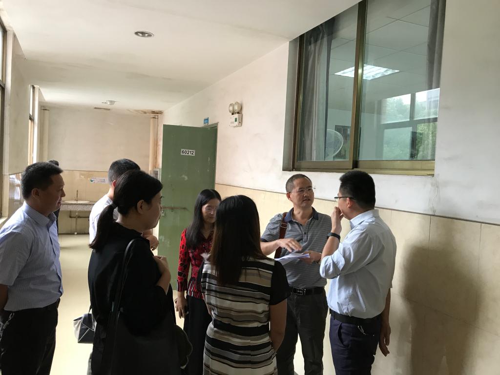 图1:龙董事长评课